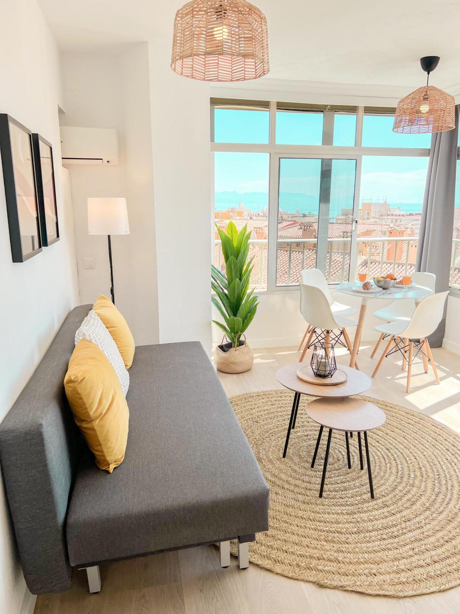 Palm Beach Aparment Sea Views Torremolinos Exterior photo